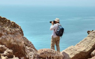 用照片留住时光的句子简短（照片留住美好瞬间句子短句文案）